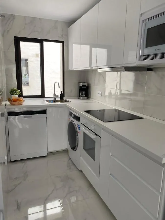 Beautiful Apartment In The Heart Of Puerto Banus Marbella