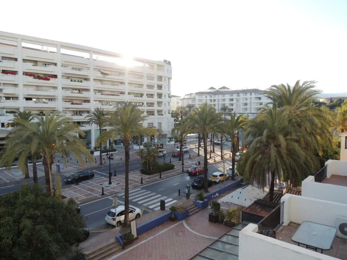 Beautiful Apartment In The Heart Of Puerto Banus Marbella Spanje