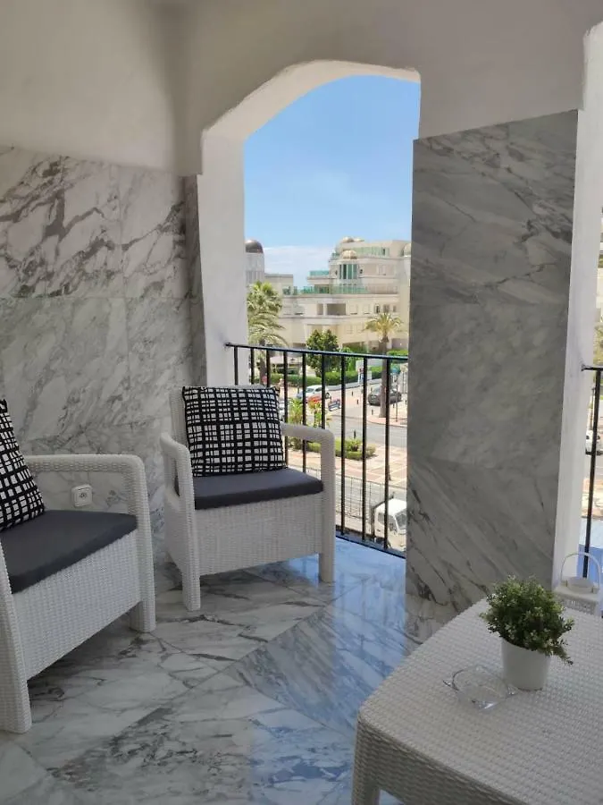 Beautiful Apartment In The Heart Of Puerto Banus Marbella Spanje